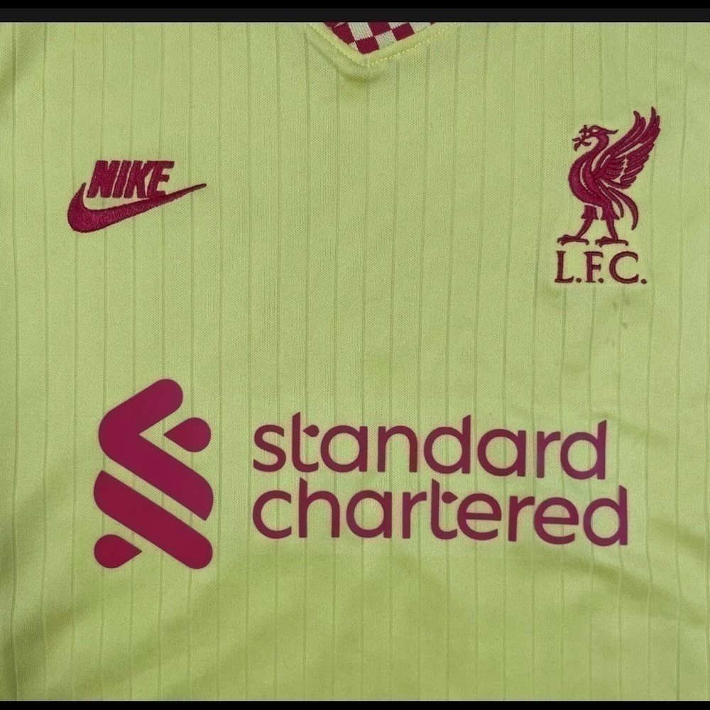 NEW Sz XS Women Nike Liverpool FC 2020-21 Stadium Third Jersey Yellow DB6227-704 - Picture 3 of 4